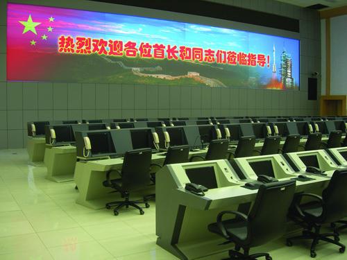 鈞和電子指揮中心防雷