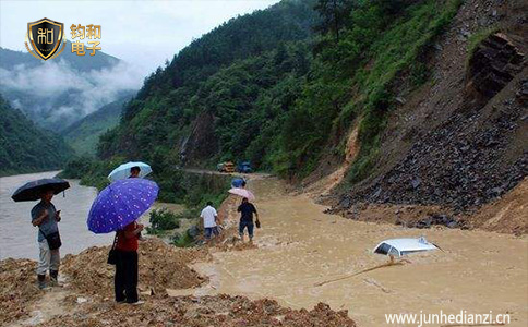 鈞和電子雷雨天氣帶來的次生災害