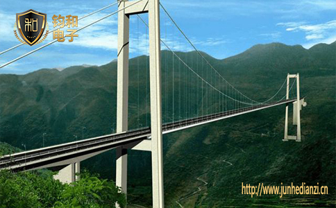 中國建筑學會團體標準《高層建筑玻璃幕墻模擬 雷擊試驗技術標準》送審稿審查會議在京順利召開