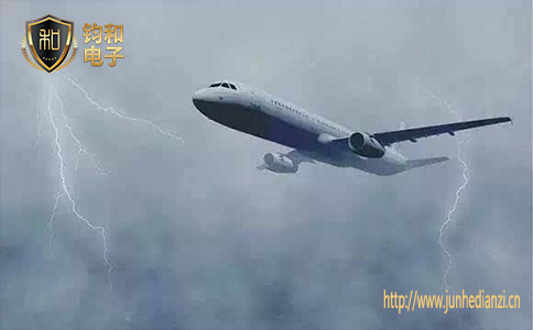 波音-787降低防雷合適嗎？